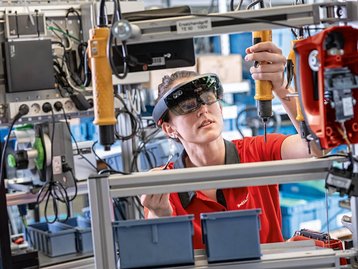 50. Werkzeugbau Hilti image-16643