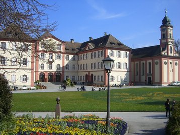42. Insel Mainau, Schloss mit Schlosskapelle  image-2284