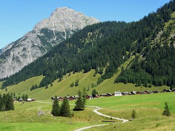 13. Nenzinger Himmel image-16606