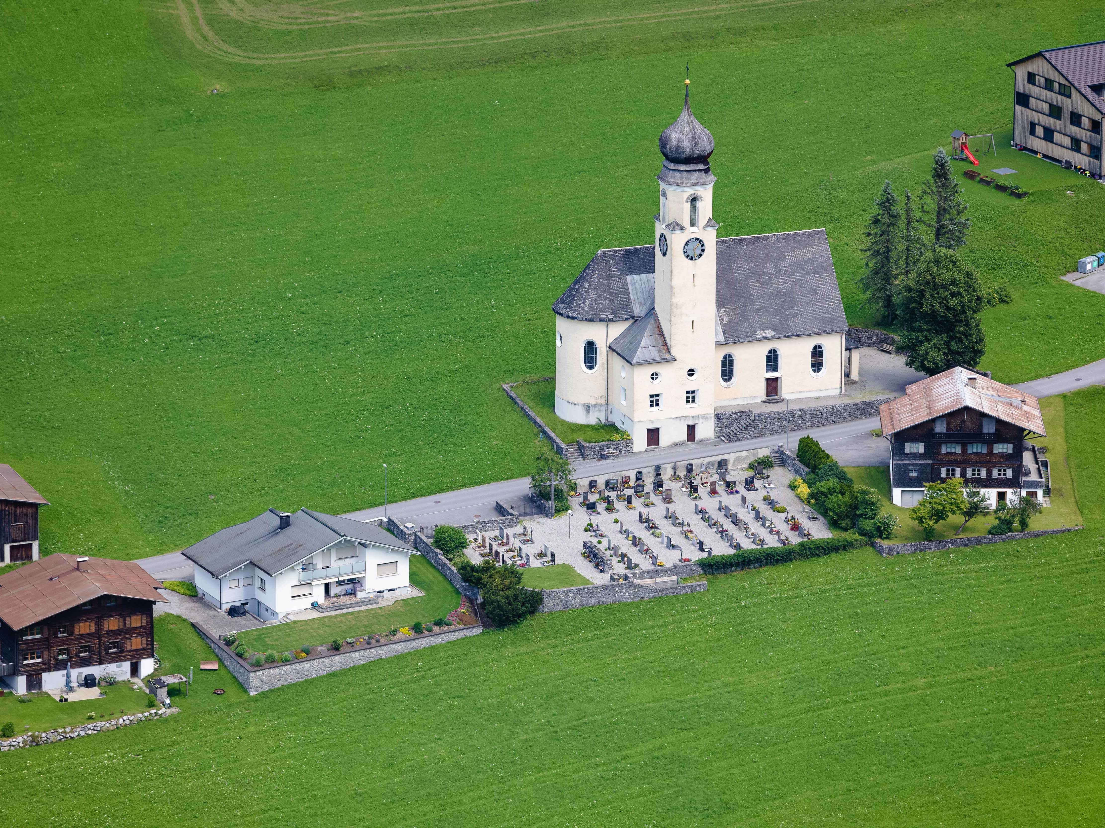 b. Pfarrkirche (Wald am Arlberg) image-58503