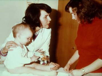 13. Säuglingsfürsorge image-5038