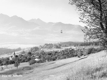 01. Düns image-16230