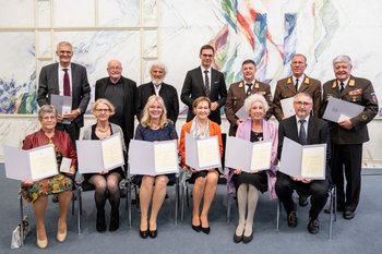 Ehrung im Montfortsaal des Landhauses