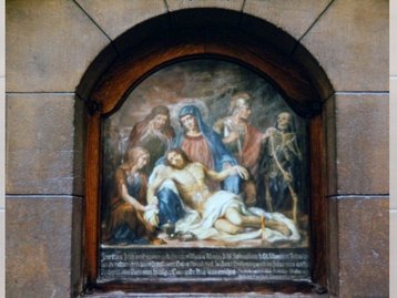 68. Pestbild an der Dr. Waibelstraße image-5093