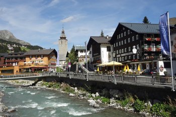 16. Lech - Hotels an der Dorfstraße