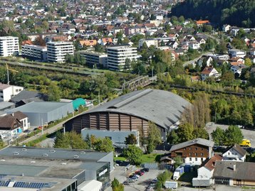 38. Eissporthalle image-3235