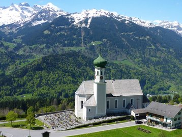 10. Kirche von Bartholomäberg image-5894
