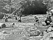 15a. Historische Holzbringung: Trift image-54335