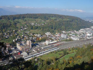 12. Levis image-3209