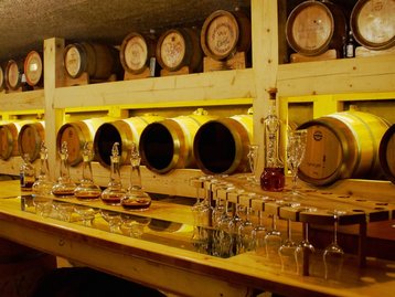 24. Schnapsbrennerei /Whisky Broger image-6818