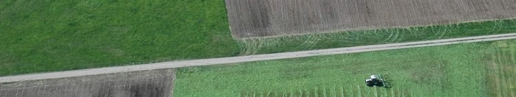 Layerslider-thueringen_20110509-0016-Acker-Traktor-Bodenschutz-Titelbild