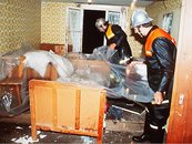 06. Abdecken von Möbeln image-5951