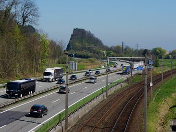 15. Autobahn und Westbahn mit Udelbergdurchstich image-1997