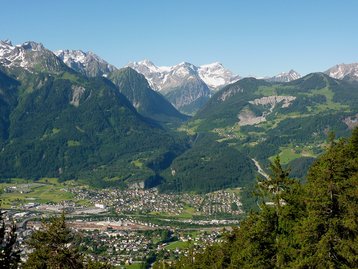 03. Brandnertal - Überblick vom Muttersberg image-4944