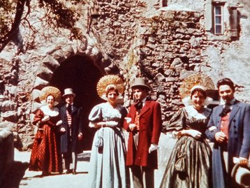 16. Feldkircher Trachtenpaare image-5212