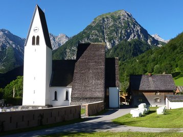 10. Kirche von Brand image-4951