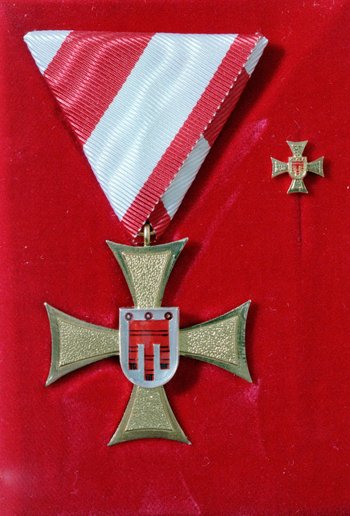 Großes Verdienstzeichen des Landes