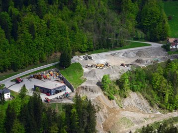 24. Erwerbsmöglichkeiten im Tal image-2421