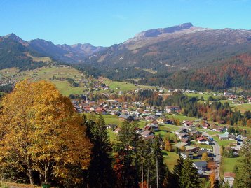 10. Riezlern Richtung Hoher Ifen image-3067