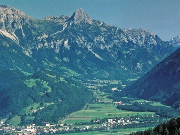 16. Eingang ins Klostertal image-5119