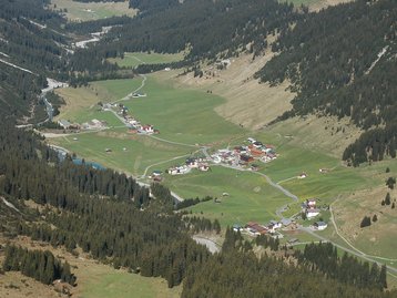 a. Luftbild (Zug) image-58879